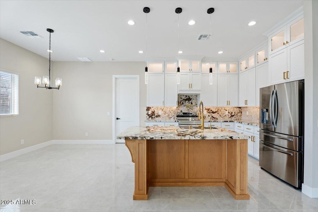 20231 E SIERRA Drive, Mayer, AZ 86333