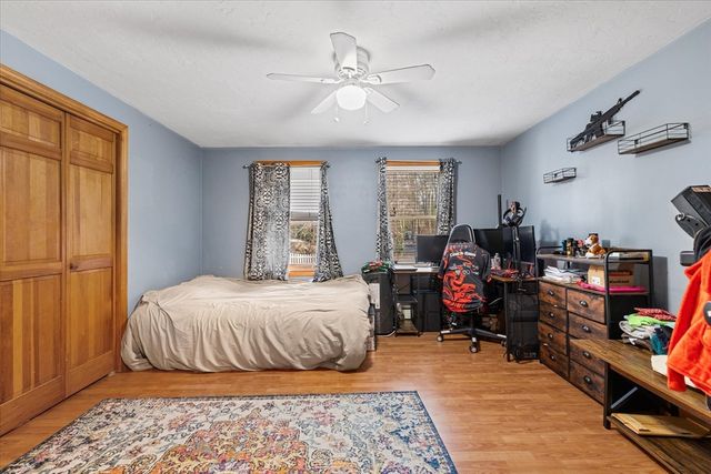 369 Cooper Rd, Northbridge, MA 01534