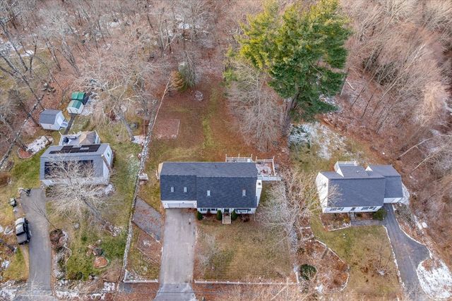 369 Cooper Rd, Northbridge, MA 01534