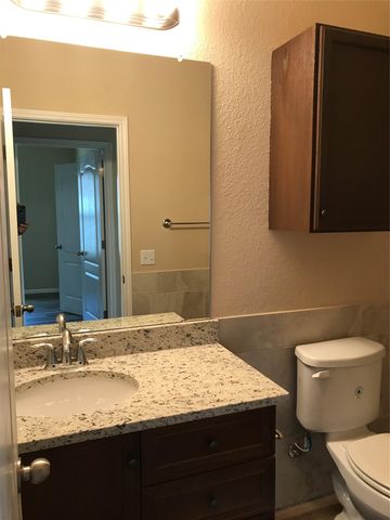 2507 Oak LN, Georgetown, TX 78628