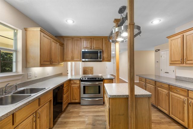 251 Denton Road, Gordonville, TX 76245