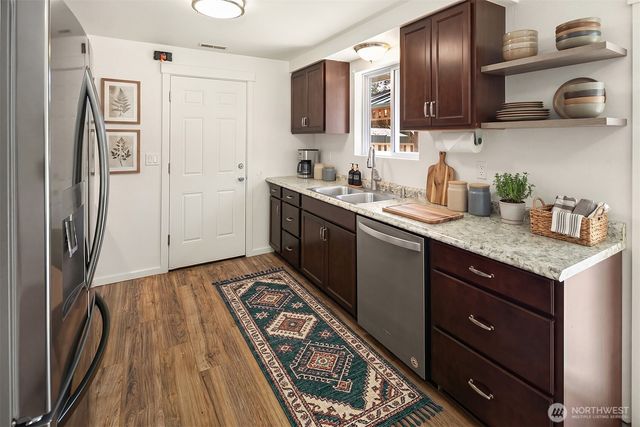 16361 SE 291st Place, Kent, WA 98042