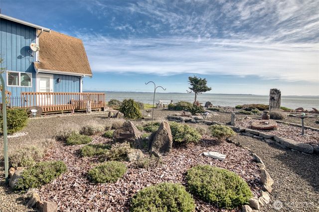 288 Sunrise Avenue SE, Ocean Shores, WA 98569