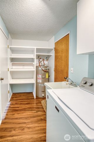 288 Sunrise Avenue SE, Ocean Shores, WA 98569