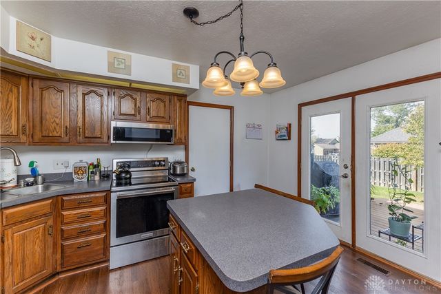 1803 Cudgell Drive, Miamisburg, OH 45342