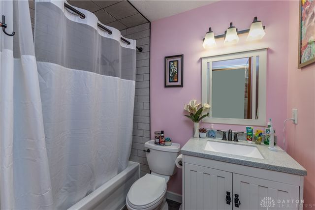 1803 Cudgell Drive, Miamisburg, OH 45342