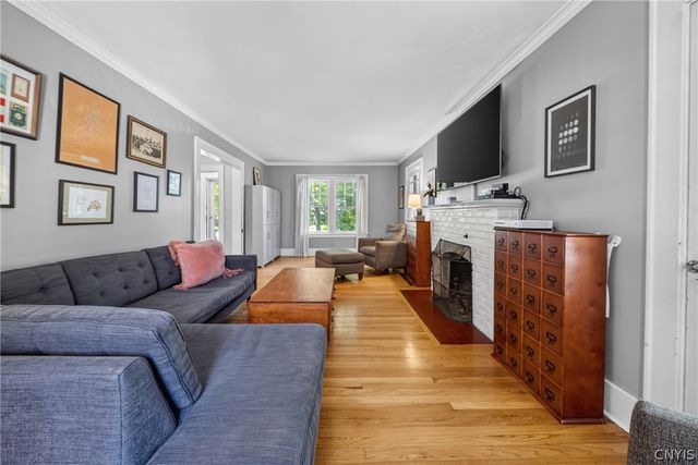 225 Strathmore Drive, Syracuse, NY 13207