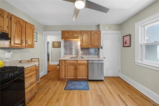 225 Strathmore Drive, Syracuse, NY 13207
