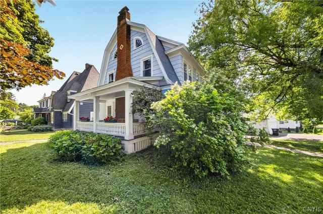 225 Strathmore Drive, Syracuse, NY 13207
