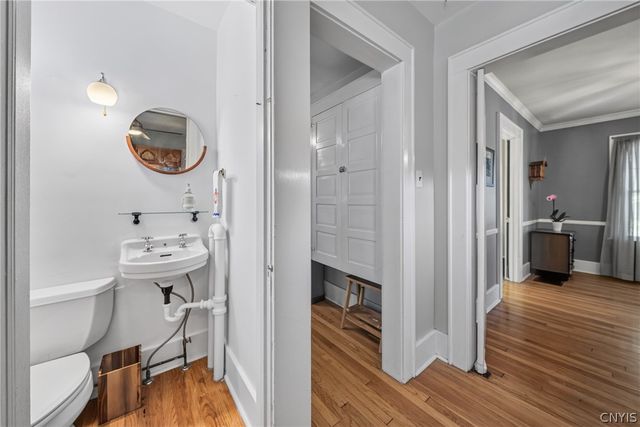 225 Strathmore Drive, Syracuse, NY 13207