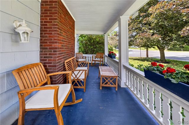225 Strathmore Drive, Syracuse, NY 13207