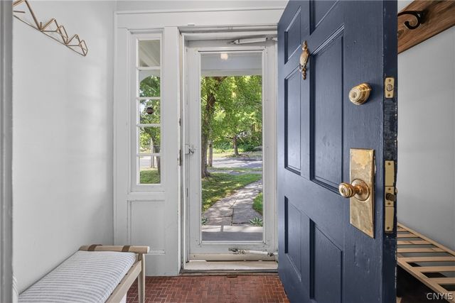 225 Strathmore Drive, Syracuse, NY 13207