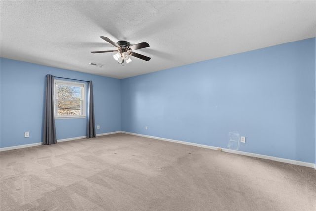 143 Devonshire Trl, Hendersonville, TN 37075