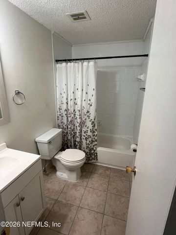 1738 EL PRADO Road 8, Jacksonville, FL 32216