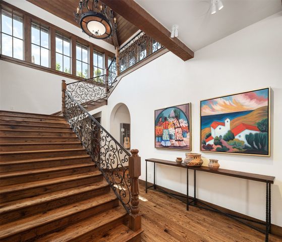 31 Abbey Woods Lane, Dallas, TX 75248