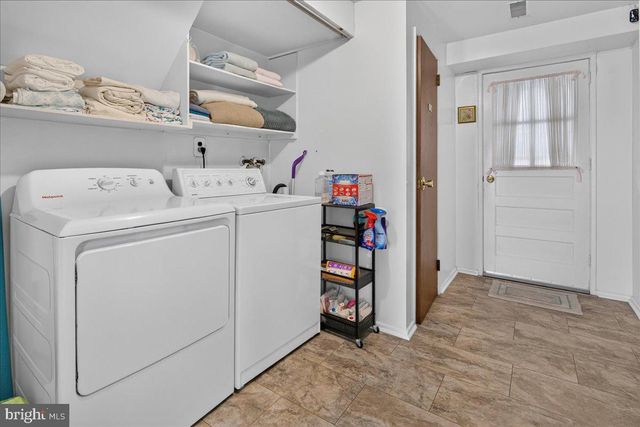 74 MARK TWAIN DR, Hamilton, NJ 08690