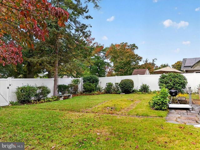 74 MARK TWAIN DR, Hamilton, NJ 08690