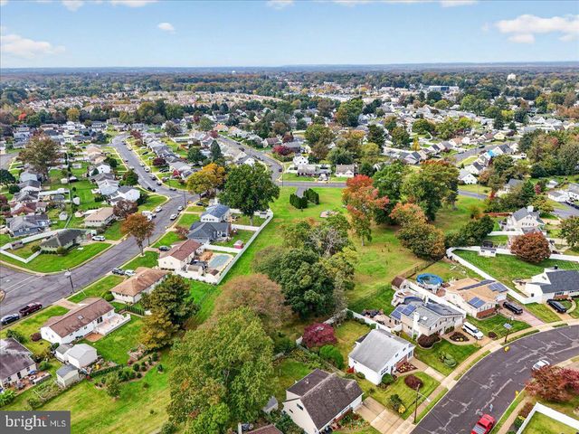 74 MARK TWAIN DR, Hamilton, NJ 08690