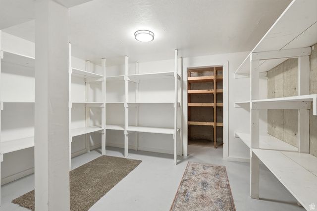 2470 PEACH ST, Perry, UT 84302