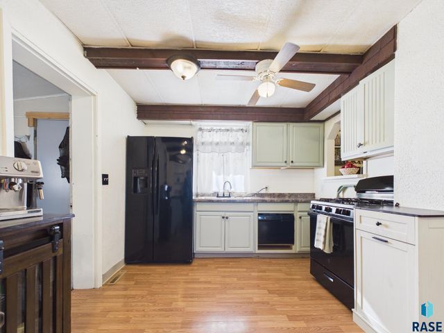 314 N Fairfax Ave Avenue, Sioux Falls, SD 57103