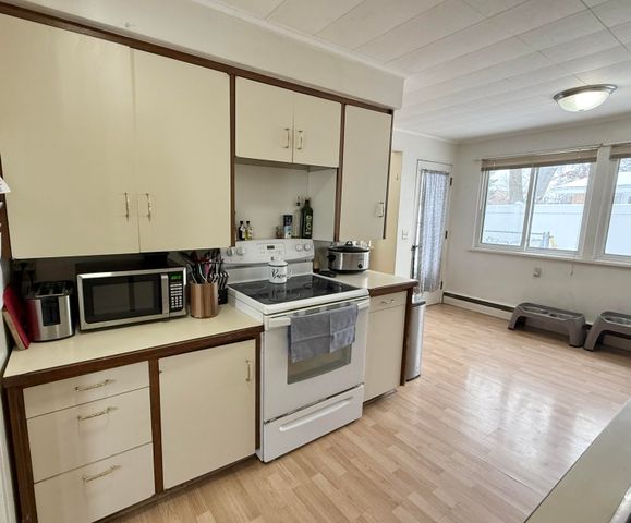 910 Elizabeth Court, Isabella Twp, MI 48858