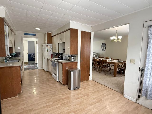 910 Elizabeth Court, Isabella Twp, MI 48858