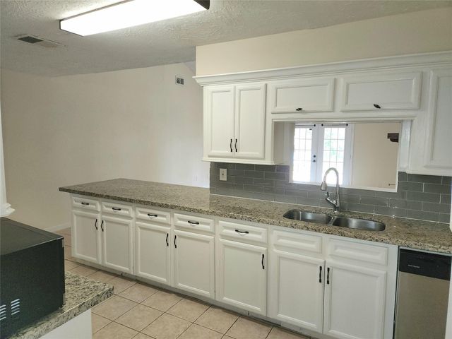 3315 Ashwyne Court, La Porte, TX 77571