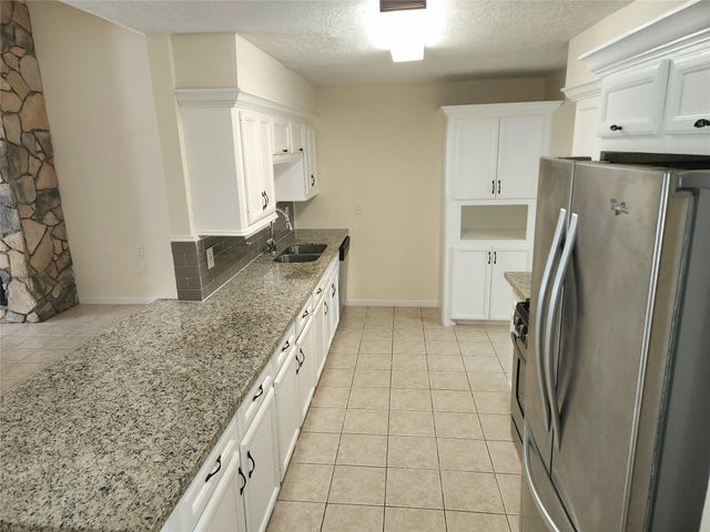 3315 Ashwyne Court, La Porte, TX 77571