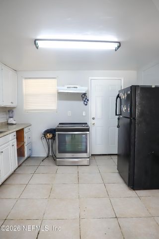 3081 BESSENT Road, Jacksonville, FL 32218