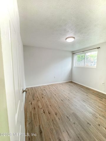 3081 BESSENT Road, Jacksonville, FL 32218