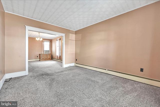 519 GREENWOOD AVE, Pottsville, PA 17901