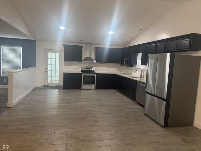 6419 River Run Drive, Indianapolis, IN 46221