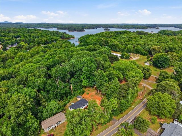 8635 Old Keith Bridge Road, Gainesville, GA 30506