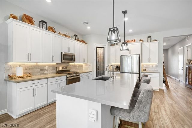 724 Dowland Street, Henderson, NV 89011