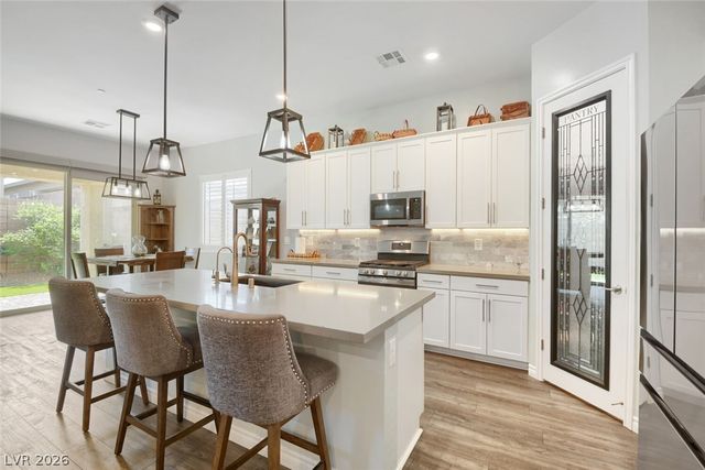 724 Dowland Street, Henderson, NV 89011