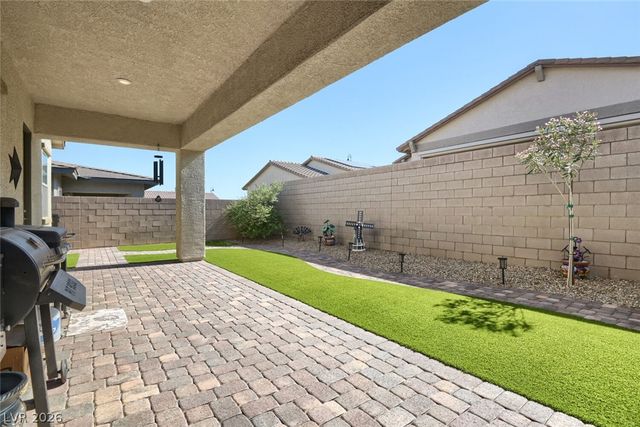 724 Dowland Street, Henderson, NV 89011