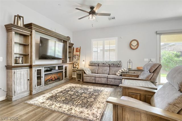 724 Dowland Street, Henderson, NV 89011