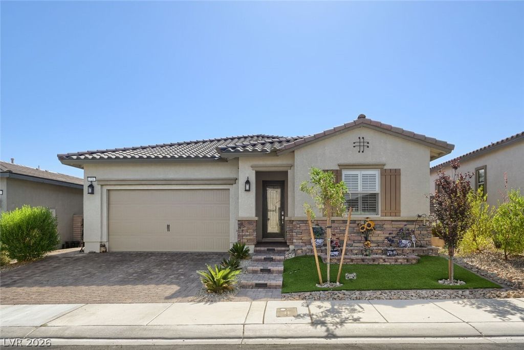 724 Dowland Street, Henderson, NV 89011