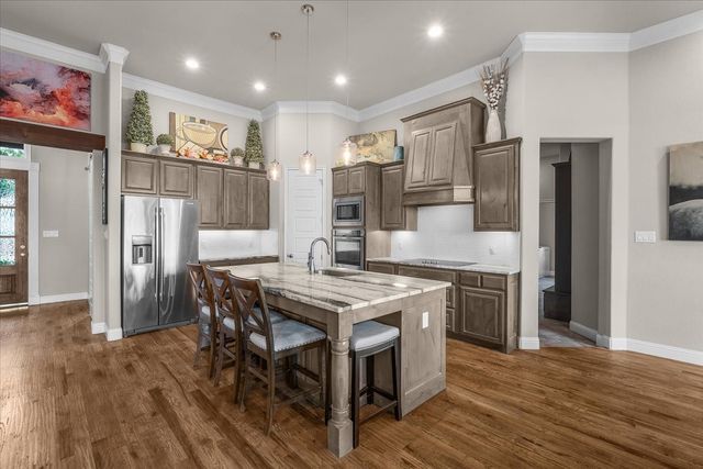 124 Stanford Lane, Springtown, TX 76082