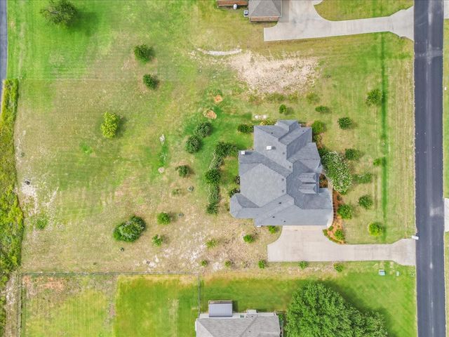 124 Stanford Lane, Springtown, TX 76082