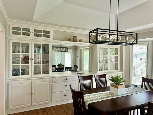 5408 W 97TH Circle, Overland Park, KS 66207