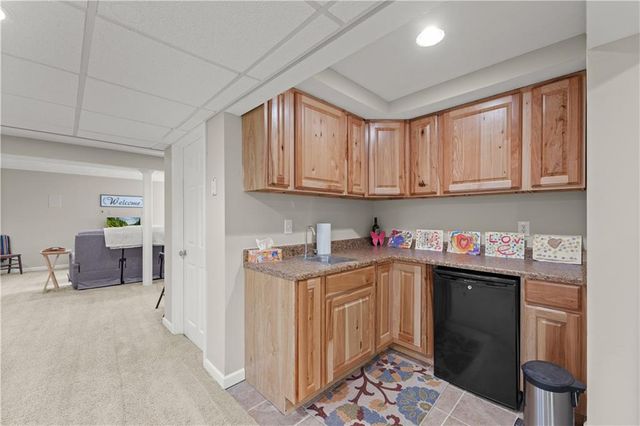 5408 W 97TH Circle, Overland Park, KS 66207