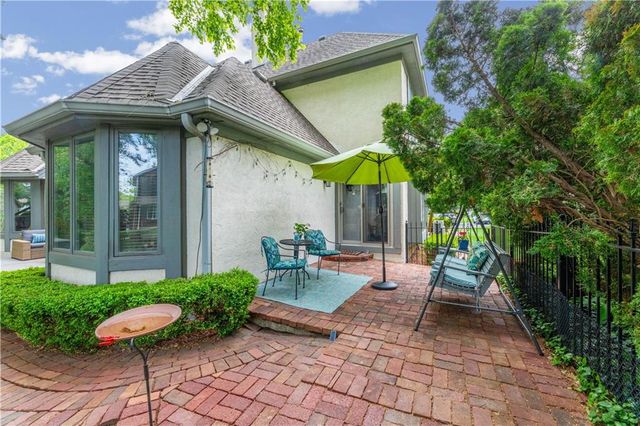 5408 W 97TH Circle, Overland Park, KS 66207