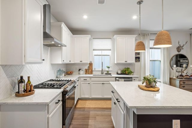 267 Summers Drive, Summerville, SC 29485