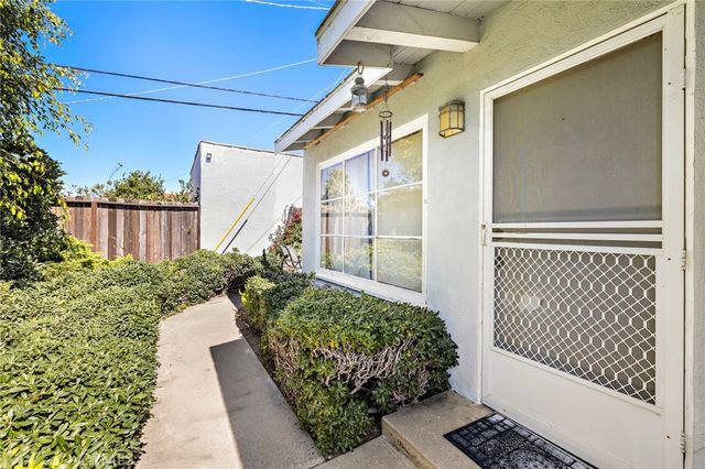 123 Avenida San Fernando, San Clemente, CA 92672