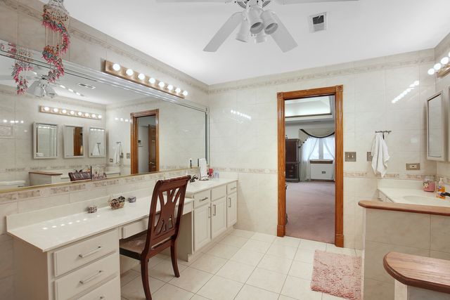 6831 180th Court, Tinley Park, IL 60477