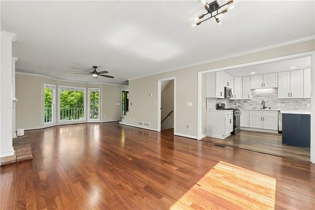 104 Courtland Circle, Powder Springs, GA 30127