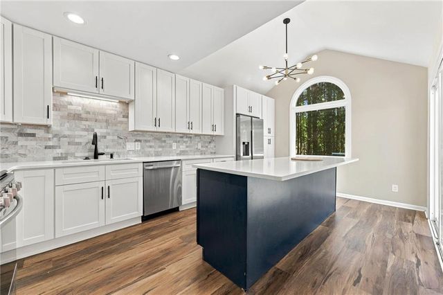 104 Courtland Circle, Powder Springs, GA 30127
