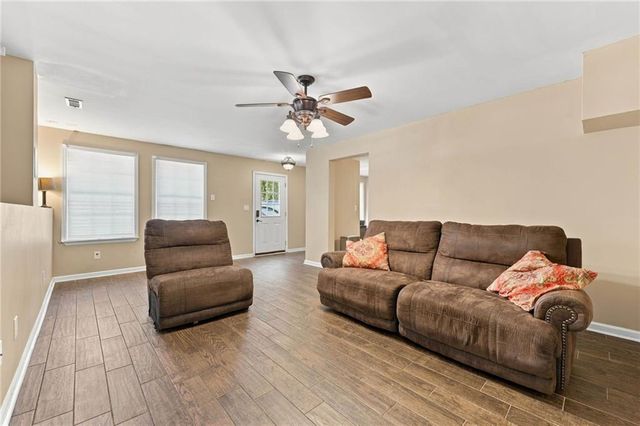 104 Courtland Circle, Powder Springs, GA 30127