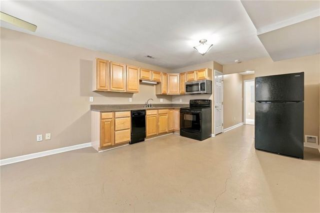 104 Courtland Circle, Powder Springs, GA 30127